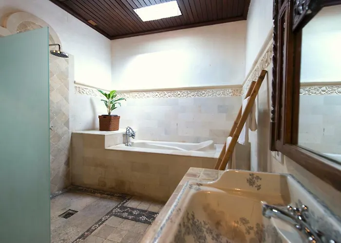 Casa *